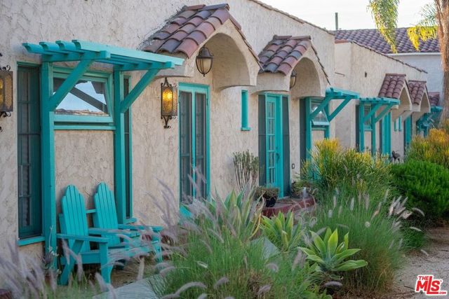 615 S Columbus Avenue, Glendale, CA 91204