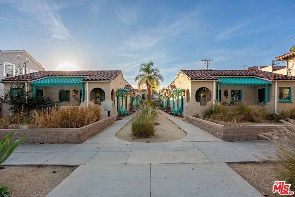 615 S Columbus Avenue, Glendale, CA 91204