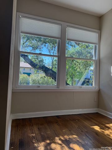 123 Marcia Pl Apt 3, San Antonio, TX 78209