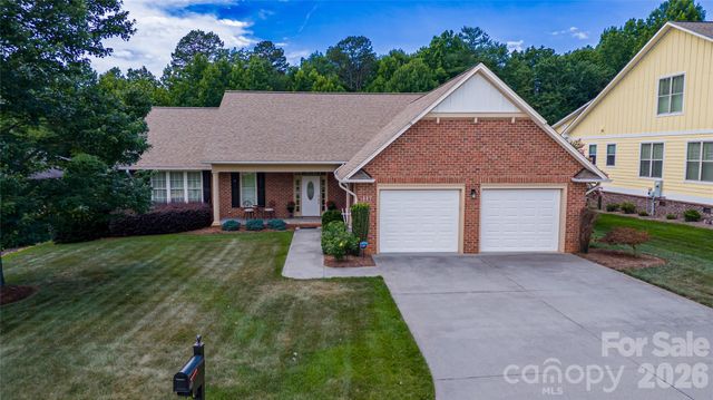 117 Beechmont Drive, Morganton, NC 28655