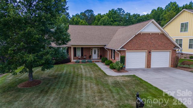117 Beechmont Drive, Morganton, NC 28655