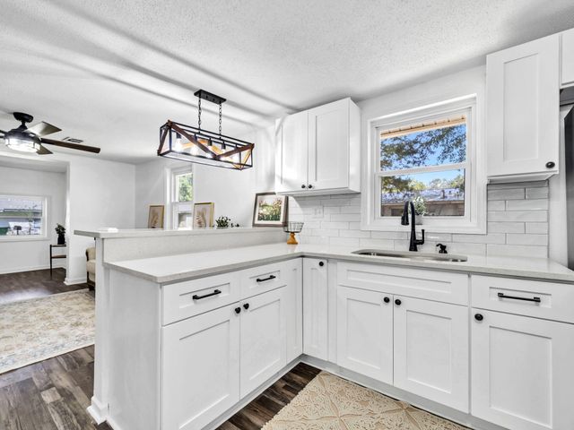 1200 S Cedar Avenue, Niceville, FL 32578