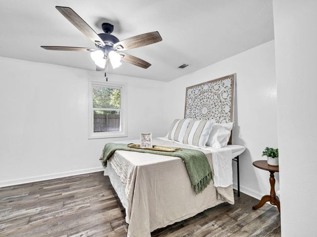 1200 S Cedar Avenue, Niceville, FL 32578