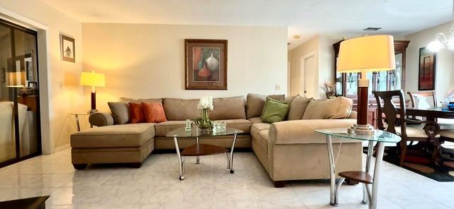 2612 SE Morningside Boulevard, Port St Lucie, FL 34952
