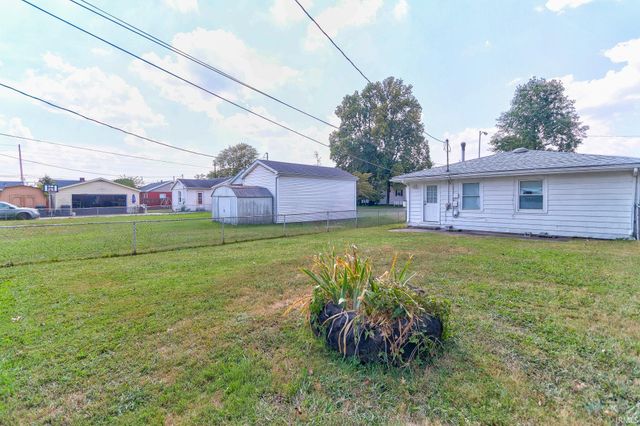 1699 Harding Avenue, Evansville, IN 47711