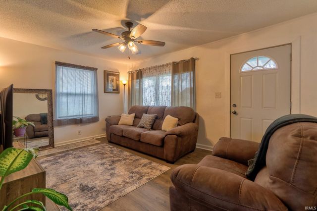 1699 Harding Avenue, Evansville, IN 47711