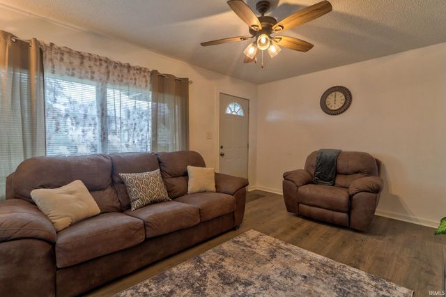 1699 Harding Avenue, Evansville, IN 47711