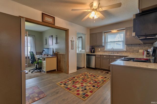 1699 Harding Avenue, Evansville, IN 47711