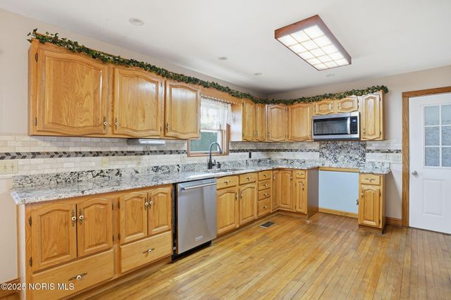 15803 County Road 216, Arcadia, OH 44804