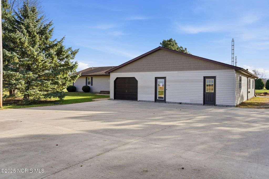 15803 County Road 216, Arcadia, OH 44804