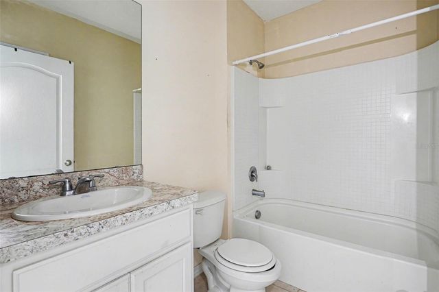 693 SQUIRES GROVE DRIVE, Winter Haven, FL 33880