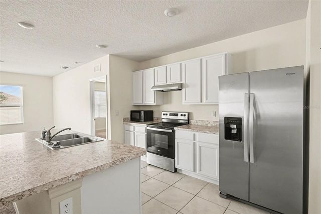 693 SQUIRES GROVE DRIVE, Winter Haven, FL 33880