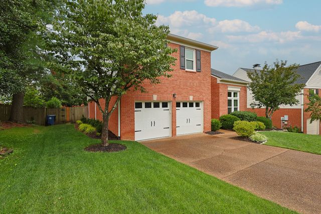 433 Ridgestone Dr, Franklin, TN 37064