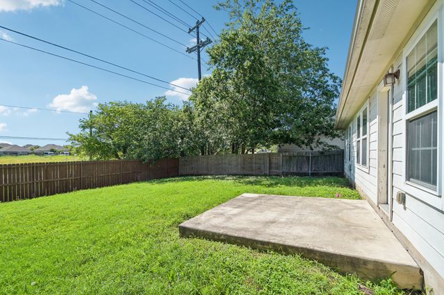 1377 Beechwood DR, Kyle, TX 78640