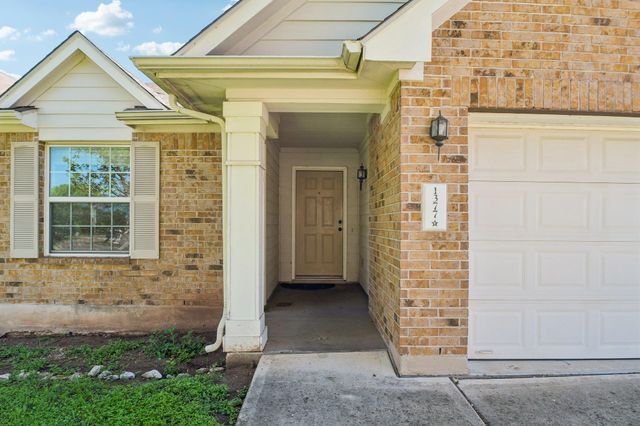 1377 Beechwood DR, Kyle, TX 78640
