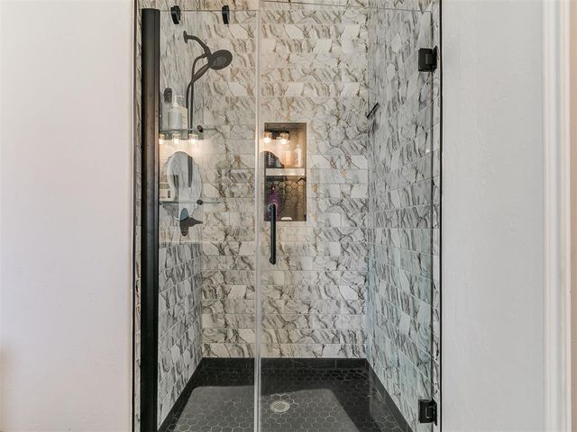 20135 Antler Farms Drive, Edmond, OK 73012