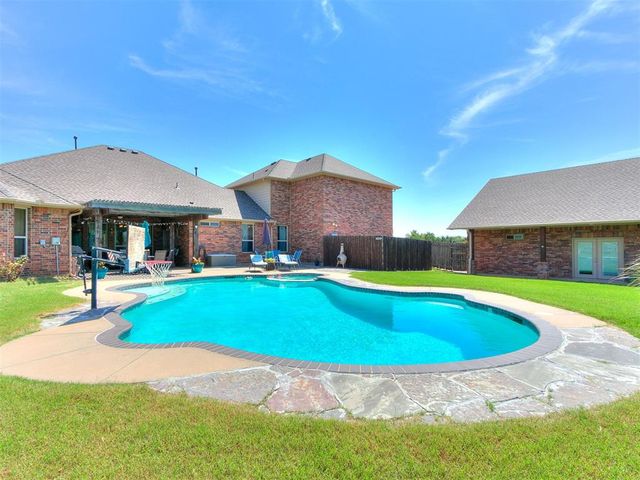 20135 Antler Farms Drive, Edmond, OK 73012