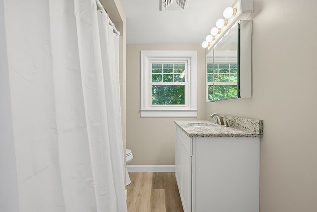 20 Tondreau Ave, Attleboro, MA 02703