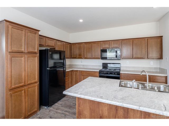 2373 N Elmira St, Aurora, CO 80010