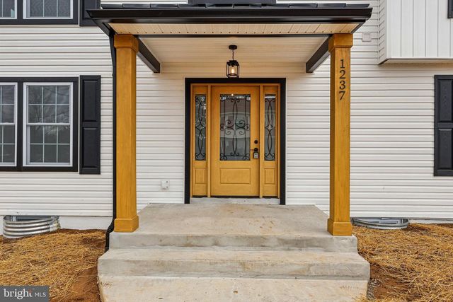 1237 CLAYTON AVE, Feasterville Trevose, PA 19053