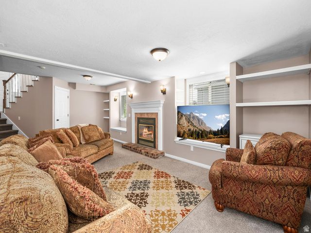 2079 N 2100 E, Layton, UT 84040