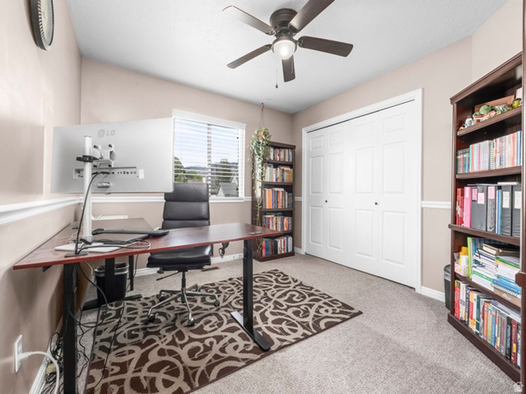Image 13 of property listing at 2079 N 2100 E, Layton, UT 84040