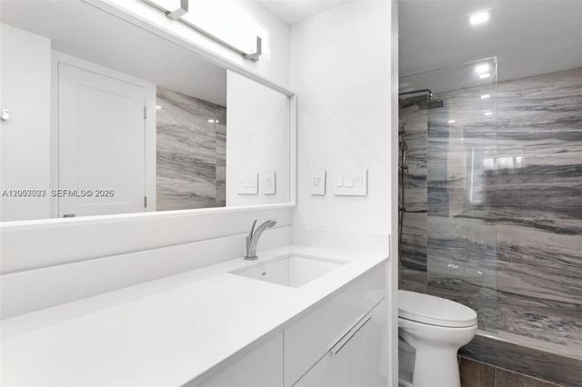 5701 Collins Avenue 1707, Miami Beach, FL 33140