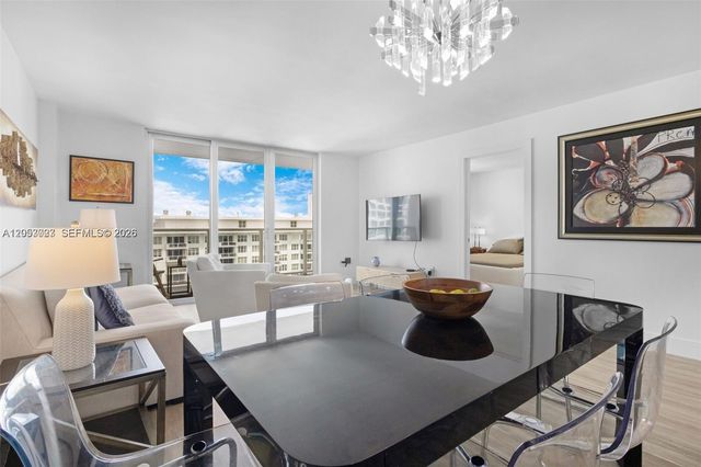 5701 Collins Avenue 1707, Miami Beach, FL 33140