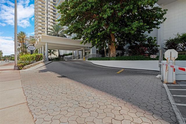 5701 Collins Avenue 1707, Miami Beach, FL 33140