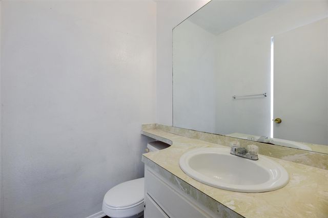 1725 Indian School Road, Garland, TX 75044