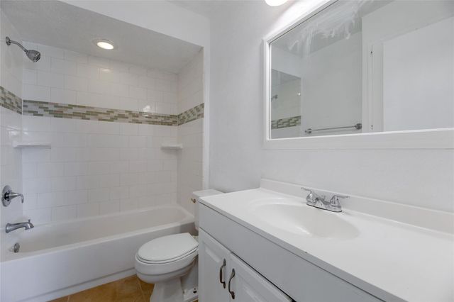 1725 Indian School Road, Garland, TX 75044