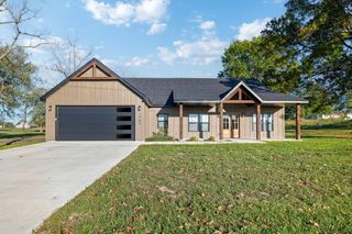1988 Morris Road, Mountain Grove, MO 65711