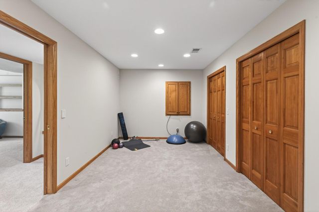 4290 Balsam Lane N, Plymouth, MN 55441