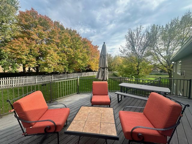 4290 Balsam Lane N, Plymouth, MN 55441