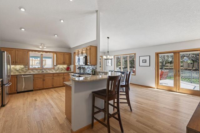 4290 Balsam Lane N, Plymouth, MN 55441