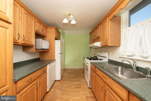 838 SPRINGHAVEN RD, Springfield, PA 19064