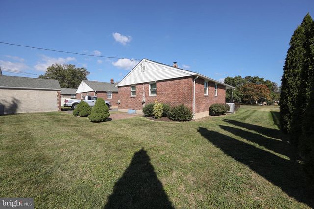 838 SPRINGHAVEN RD, Springfield, PA 19064