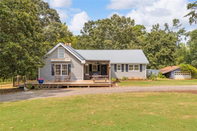 4499 Parkwood Road, Social Circle, GA 30025