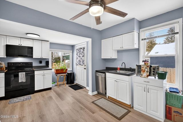 3516 Consaul Road, Niskayuna, NY 12304