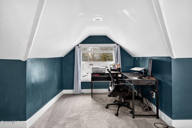 3516 Consaul Road, Niskayuna, NY 12304