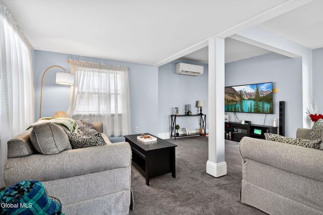 3516 Consaul Road, Niskayuna, NY 12304