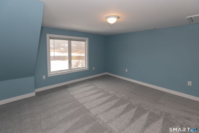 135 Middlesex Avenue, Chester, CT 06412