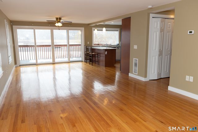 135 Middlesex Avenue, Chester, CT 06412