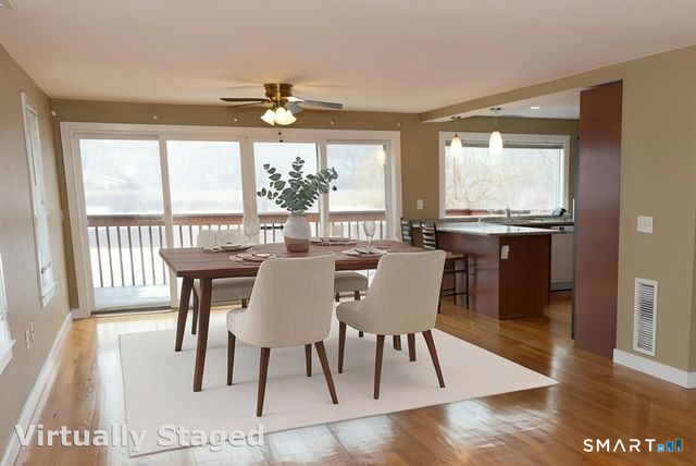 135 Middlesex Avenue, Chester, CT 06412