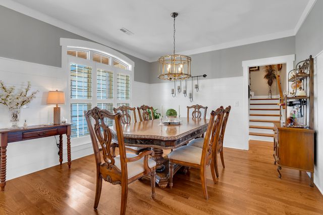 612 Lexington Cir, Manchester, TN 37355