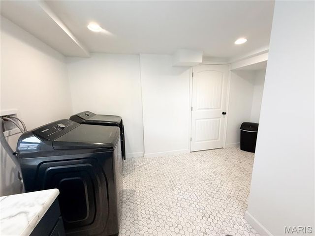 6 Fair Oaks Drive, Hannibal, MO 63401