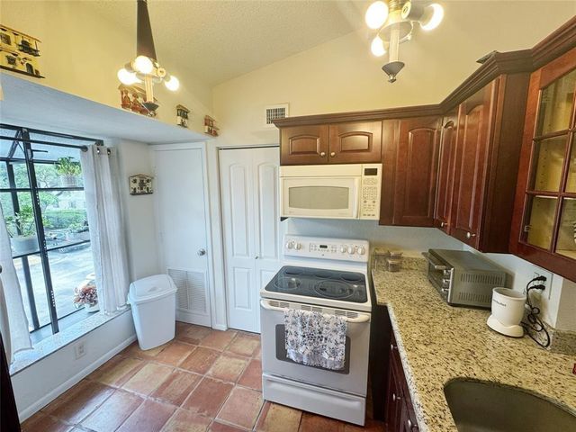 715 Gardens Drive 203, Pompano Beach, FL 33069