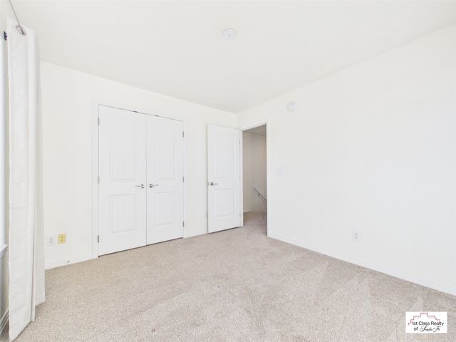 4650 Camino Cuervo, Santa Fe, NM 87507