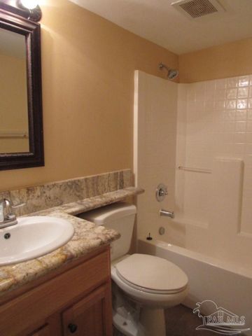 710 Scenic Hwy 215, Pensacola, FL 32503
