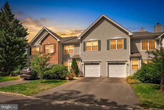 604 CRESTSTONE CIR, Princeton, NJ 08540